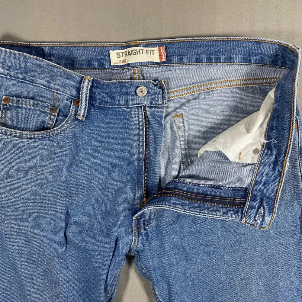Levi's 505 Regular Fit Blue Jeans Men's W36 L30‎ Straight Leg Medium Wash Denim